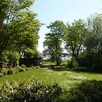 Дом отдыха Seegrundstueck Mit Huette & Ruderboot Дисен-ам-Аммерзе