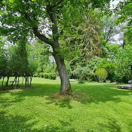 Seegarten Private Glamping Escape بيت للعطل