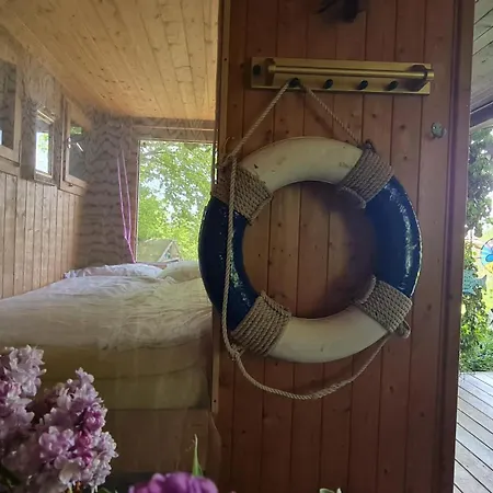 بيت للعطل Seegarten Private Glamping Escape Dießen am Ammersee