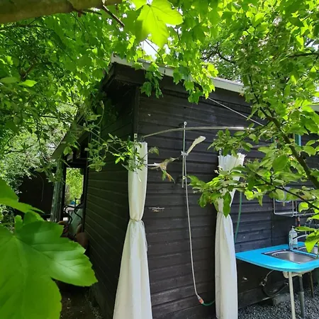 Seegarten Private Glamping Escape Prázdninový dům