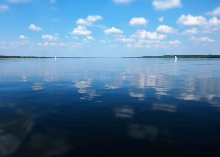 Dom wakacyjny Seegrundstueck Mit Huette & Ruderboot Dießen am Ammersee