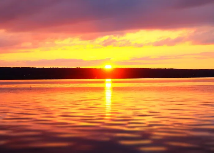Seegrundstueck Mit Huette & Ruderboot Dießen am Ammersee